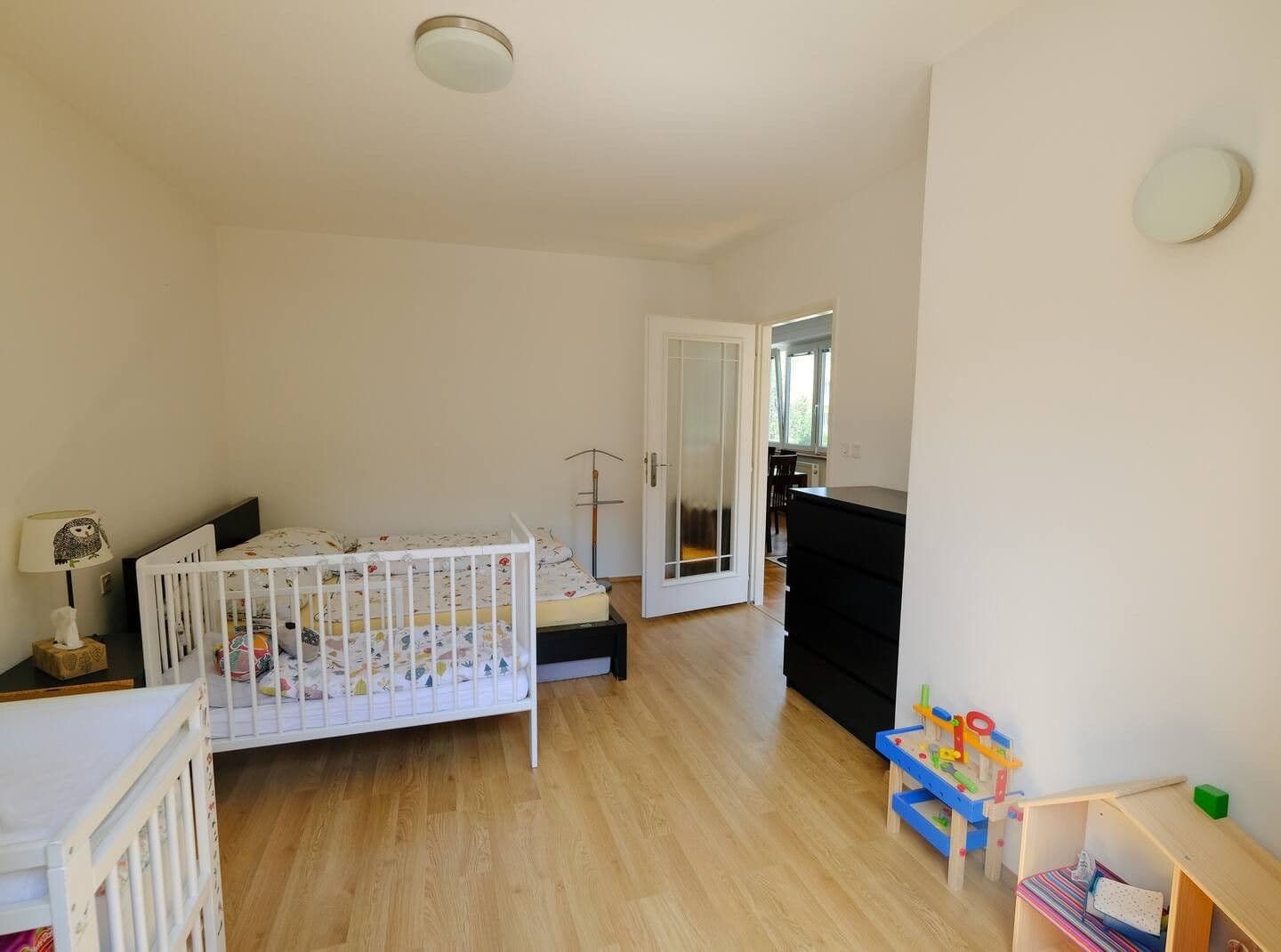 2 bedroom with open-plan kitchen flat to rent, 82 m², Hadovitá, Prague, Prague 2 bedroom with open-plan kitchen flat to rent, 82 m², Hadovitá, Prague, Prague