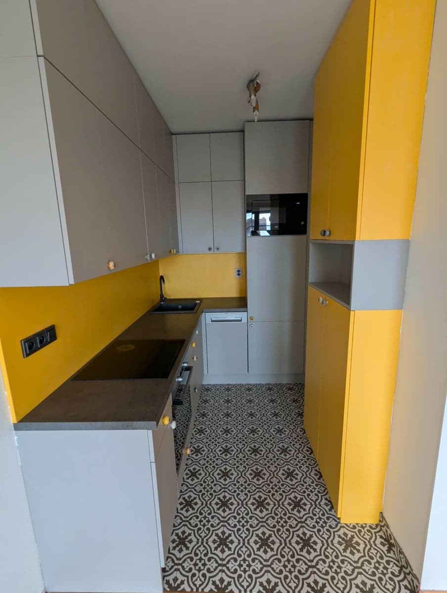1 bedroom with open-plan kitchen flat to rent, 53 m², Na Neklance, Prague, Prague 1 bedroom with open-plan kitchen flat to rent, 53 m², Na Neklance, Prague, Prague