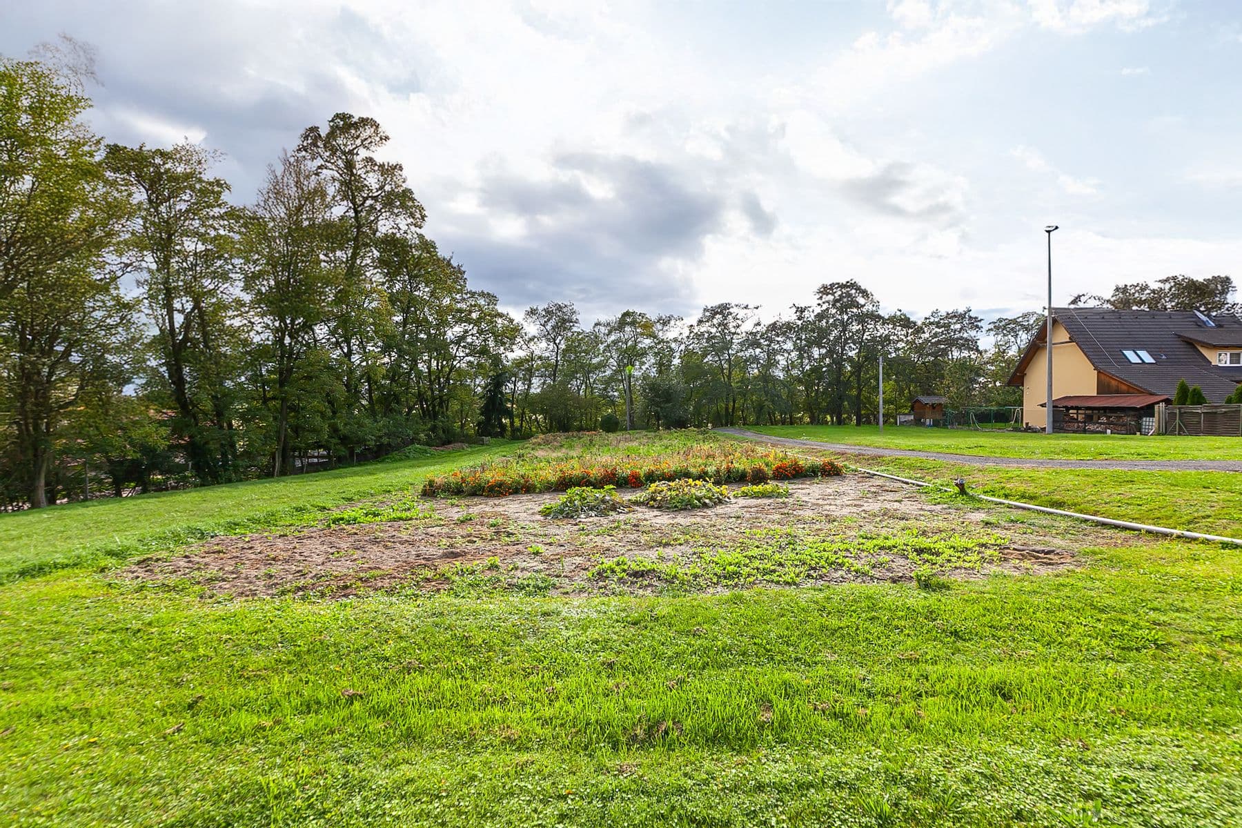 plot for sale, 1,428 m², Kly, Středočeský Region plot for sale, 1,428 m², Kly, Středočeský Region