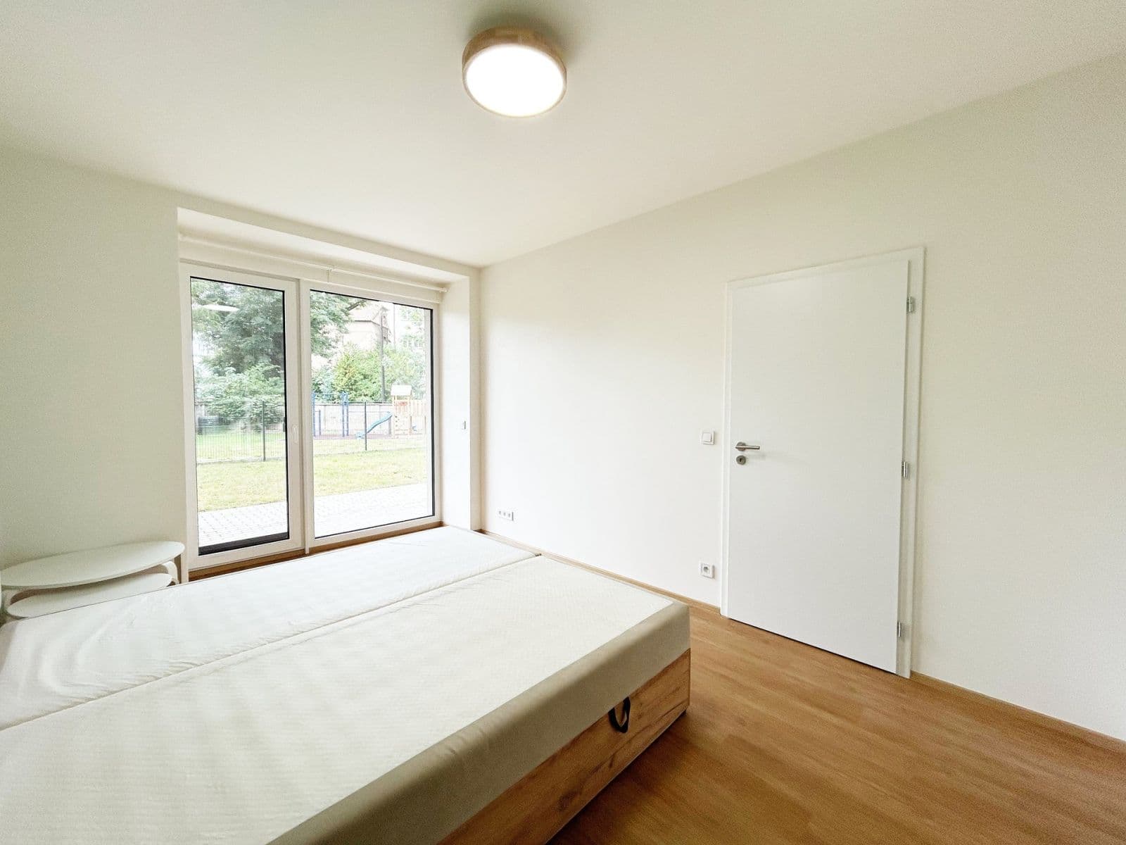 1 bedroom with open-plan kitchen flat to rent, 44 m², Zengrova, Kolín, Středočeský Region 1 bedroom with open-plan kitchen flat to rent, 44 m², Zengrova, Kolín, Středočeský Region