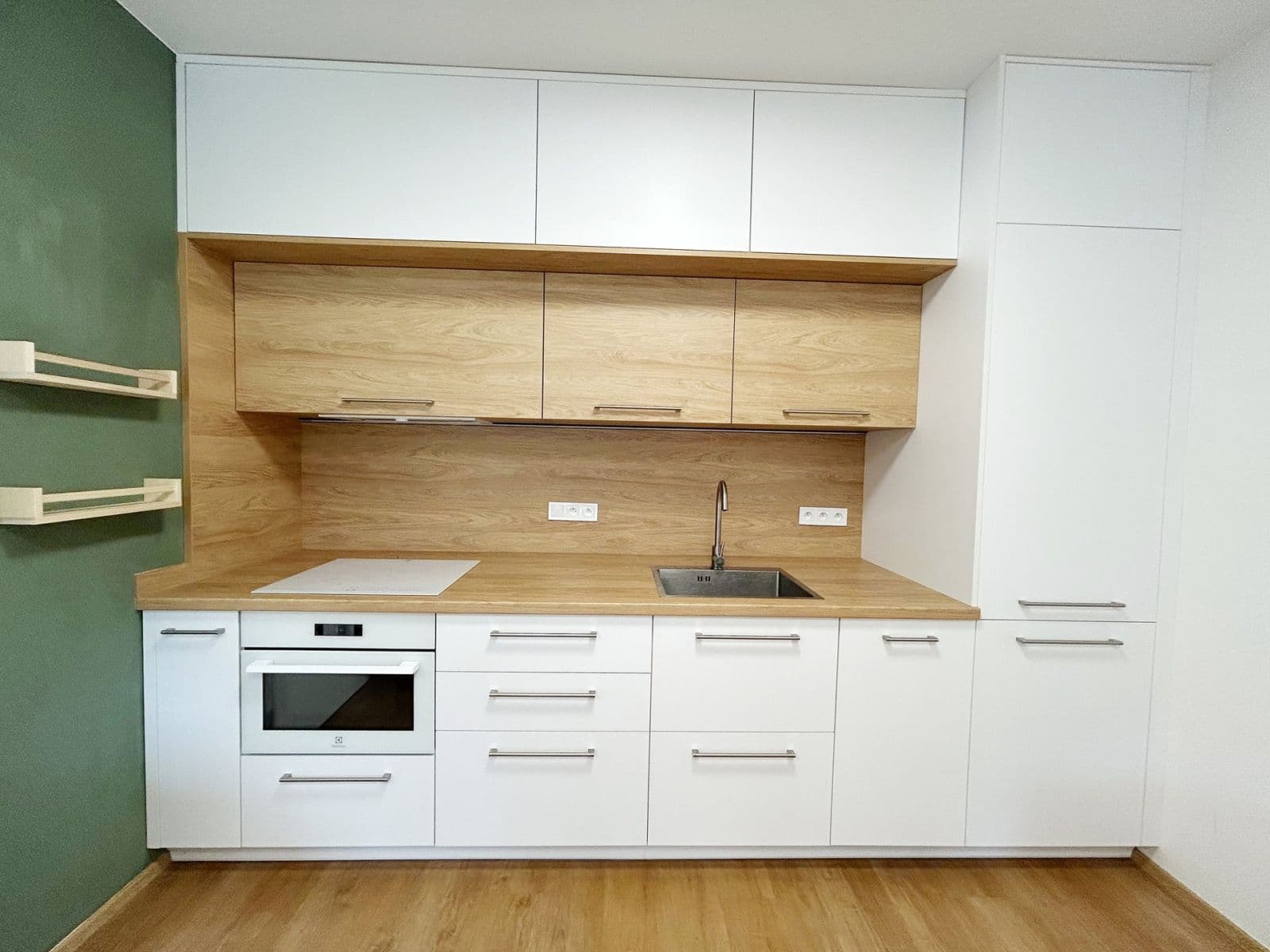 1 bedroom with open-plan kitchen flat to rent, 44 m², Zengrova, Kolín, Středočeský Region 1 bedroom with open-plan kitchen flat to rent, 44 m², Zengrova, Kolín, Středočeský Region