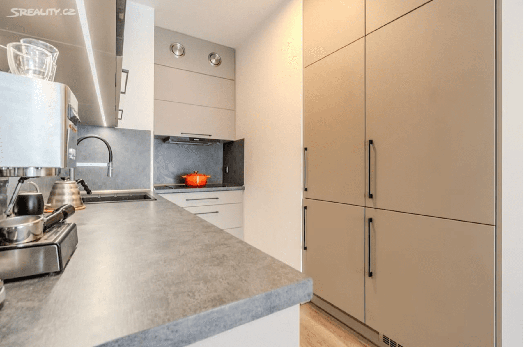 1 bedroom with open-plan kitchen flat for sale, 48 m², K Metru, Prague, Prague 1 bedroom with open-plan kitchen flat for sale, 48 m², K Metru, Prague, Prague