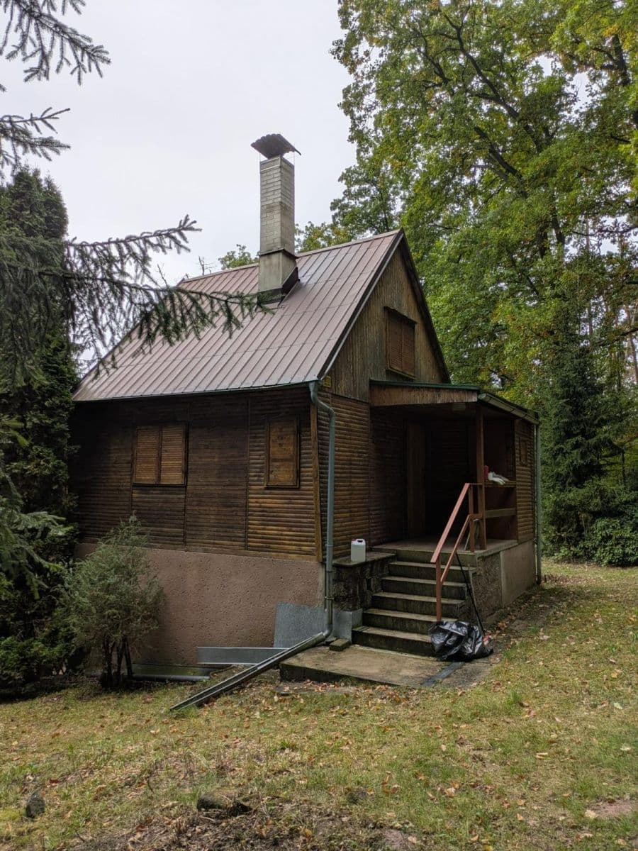 recreational property for sale, 1,439 m², Stříbrná Skalice, Středočeský Region recreational property for sale, 1,439 m², Stříbrná Skalice, Středočeský Region