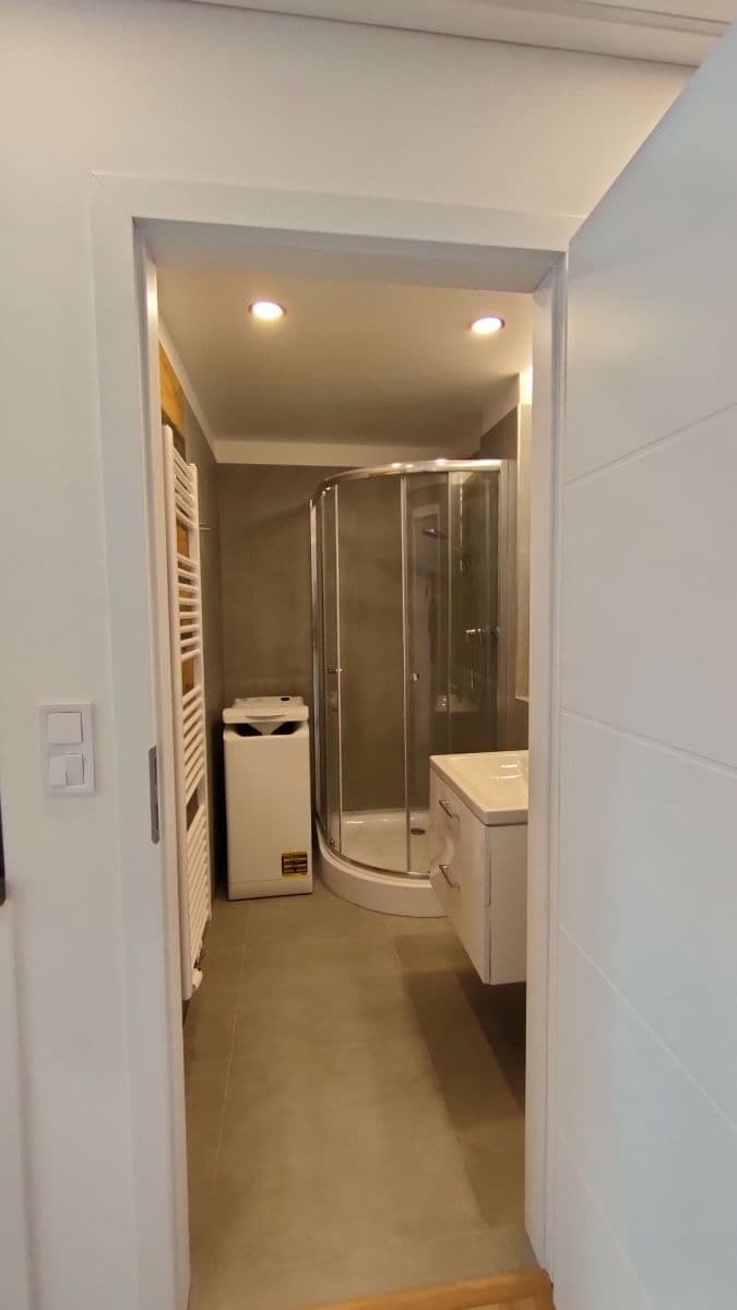 Studio flat to rent, 29 m², Evropská, Prague, Prague Studio flat to rent, 29 m², Evropská, Prague, Prague