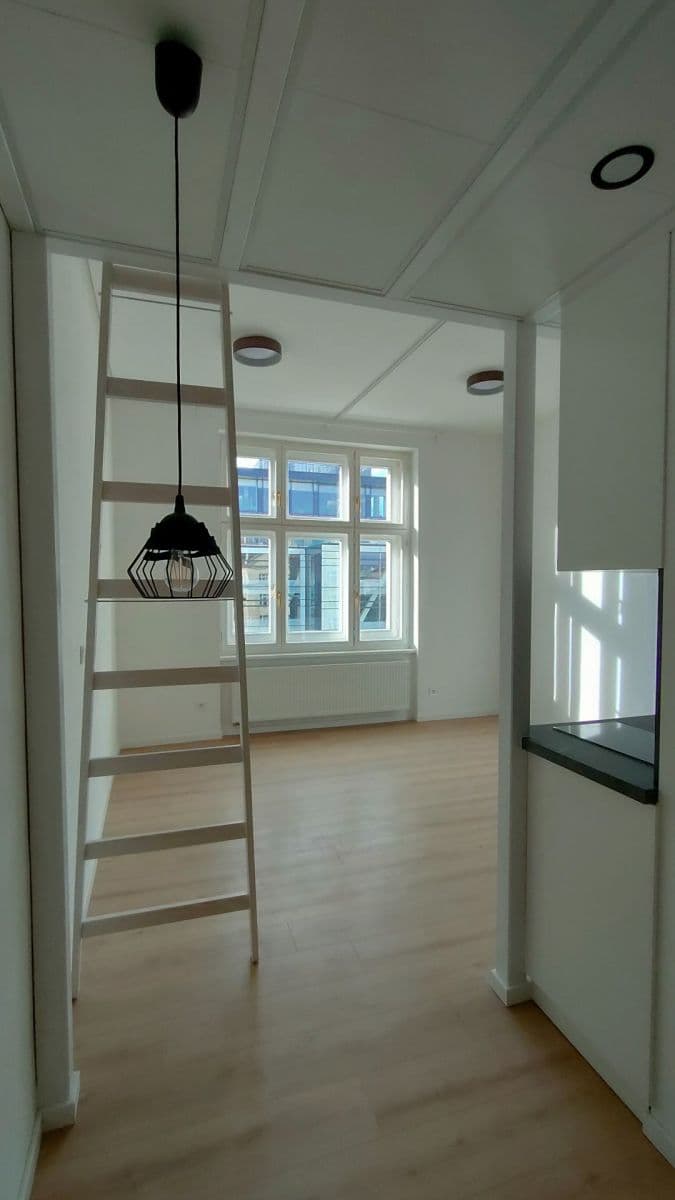 Studio flat to rent, 29 m², Evropská, Prague, Prague Studio flat to rent, 29 m², Evropská, Prague, Prague