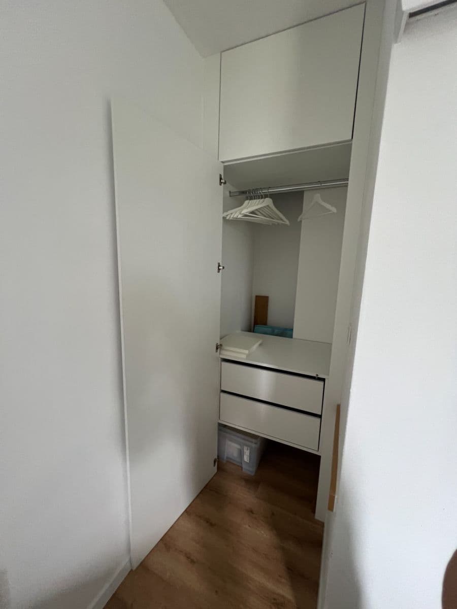 1 bedroom with open-plan kitchen flat to rent, 38 m², Hany Kvapilové, Ostrava, Moravskoslezský Region 1 bedroom with open-plan kitchen flat to rent, 38 m², Hany Kvapilové, Ostrava, Moravskoslezský Region