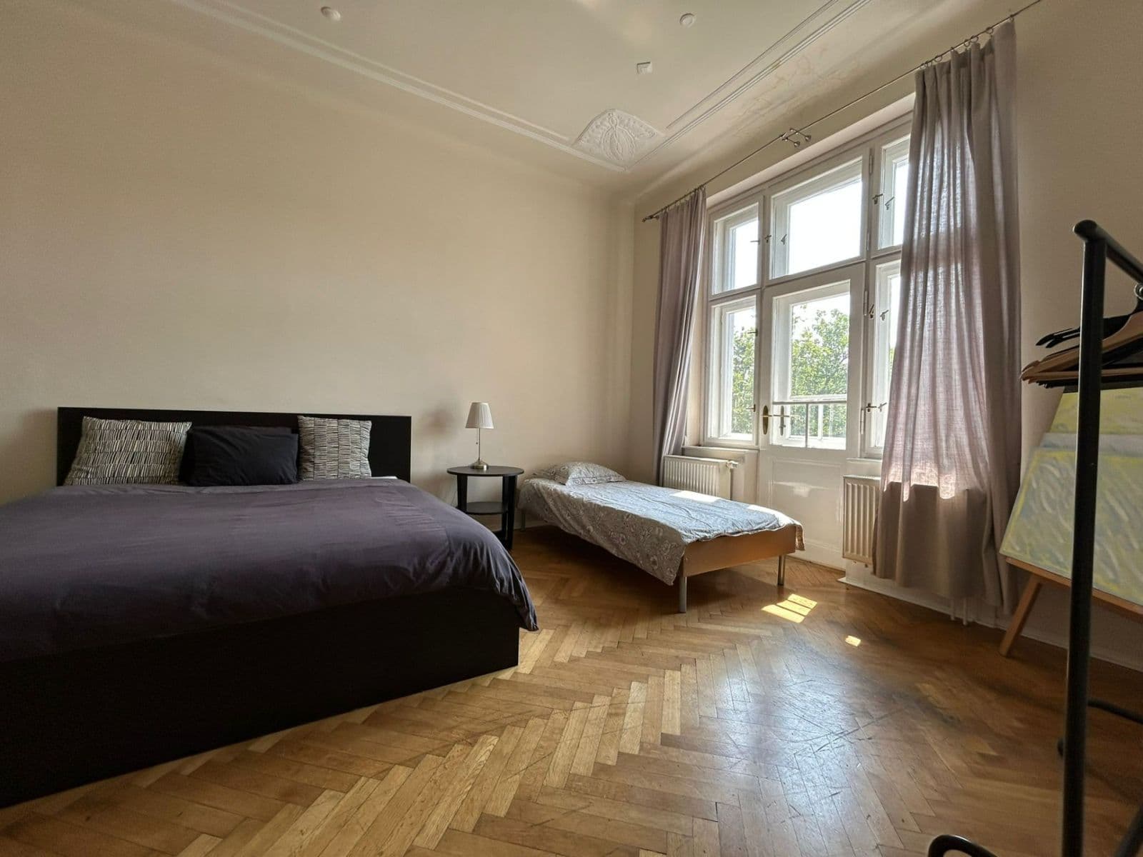 4 bedroom flat to rent, 90 m², Na Valech, Prague, Prague 4 bedroom flat to rent, 90 m², Na Valech, Prague, Prague