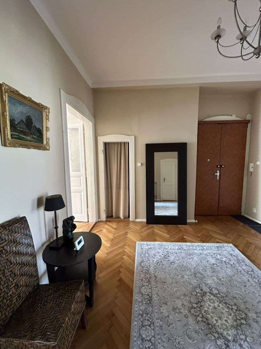 4 bedroom flat to rent, 90 m², Na Valech, Prague, Prague 4 bedroom flat to rent, 90 m², Na Valech, Prague, Prague