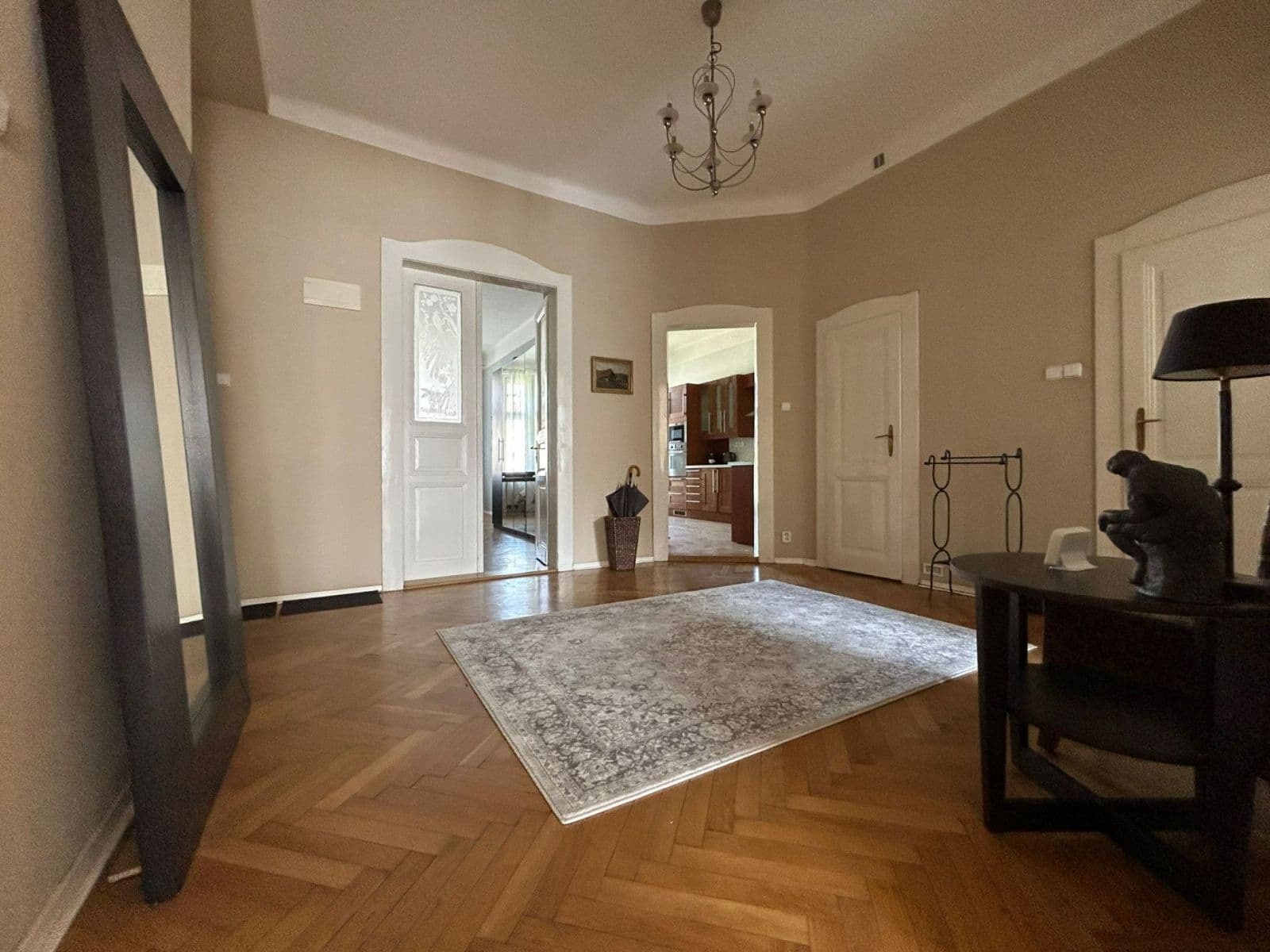4 bedroom flat to rent, 90 m², Na Valech, Prague, Prague 4 bedroom flat to rent, 90 m², Na Valech, Prague, Prague