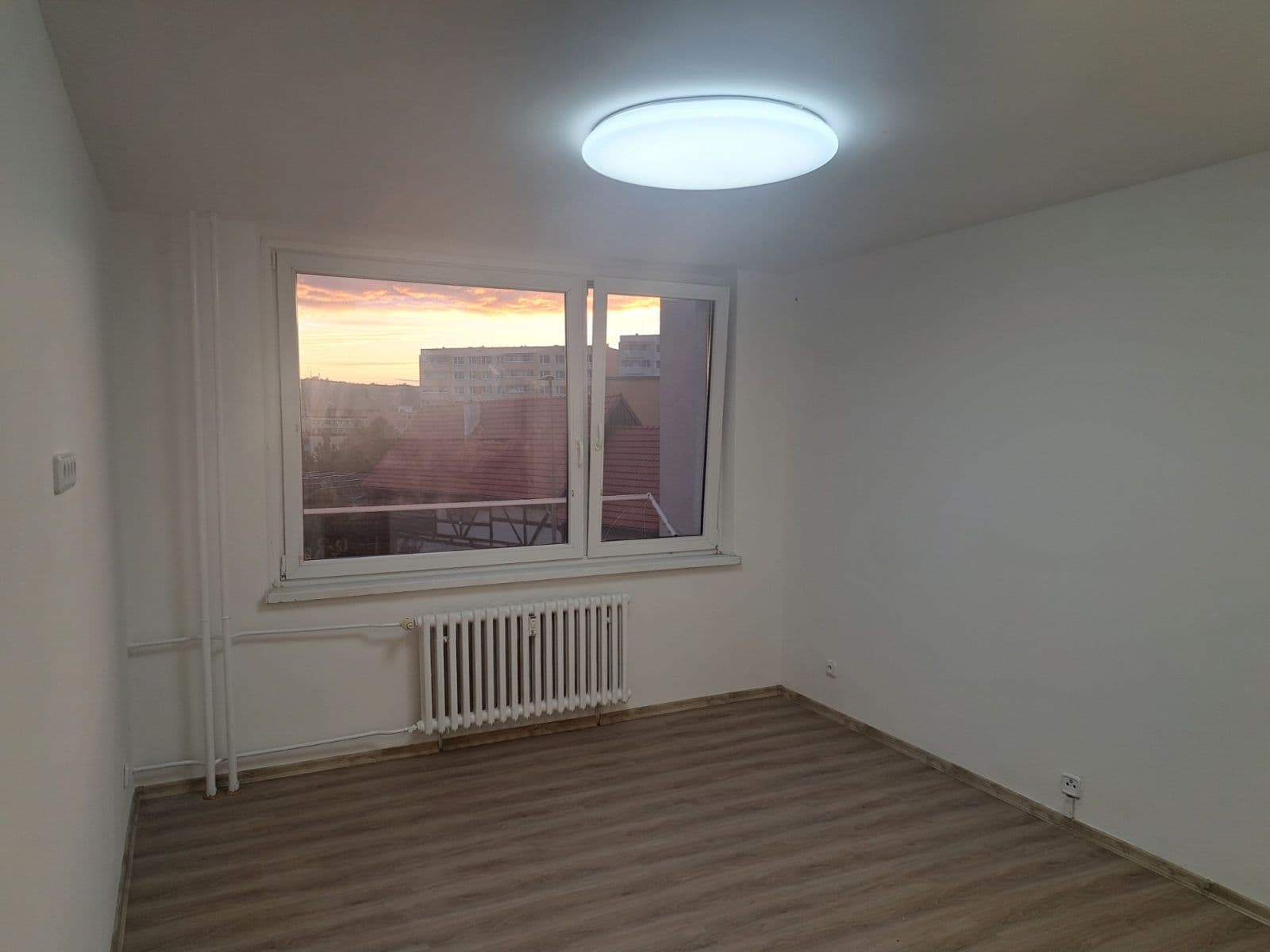 1 bedroom with open-plan kitchen flat for sale, 40 m², Alfonse Muchy, Litoměřice, Ústecký Region 1 bedroom with open-plan kitchen flat for sale, 40 m², Alfonse Muchy, Litoměřice, Ústecký Region