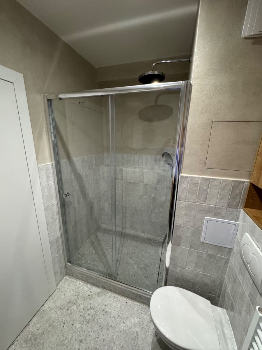 2 bedroom with open-plan kitchen flat to rent, 75 m², Pujmanové, Prague, Prague 2 bedroom with open-plan kitchen flat to rent, 75 m², Pujmanové, Prague, Prague