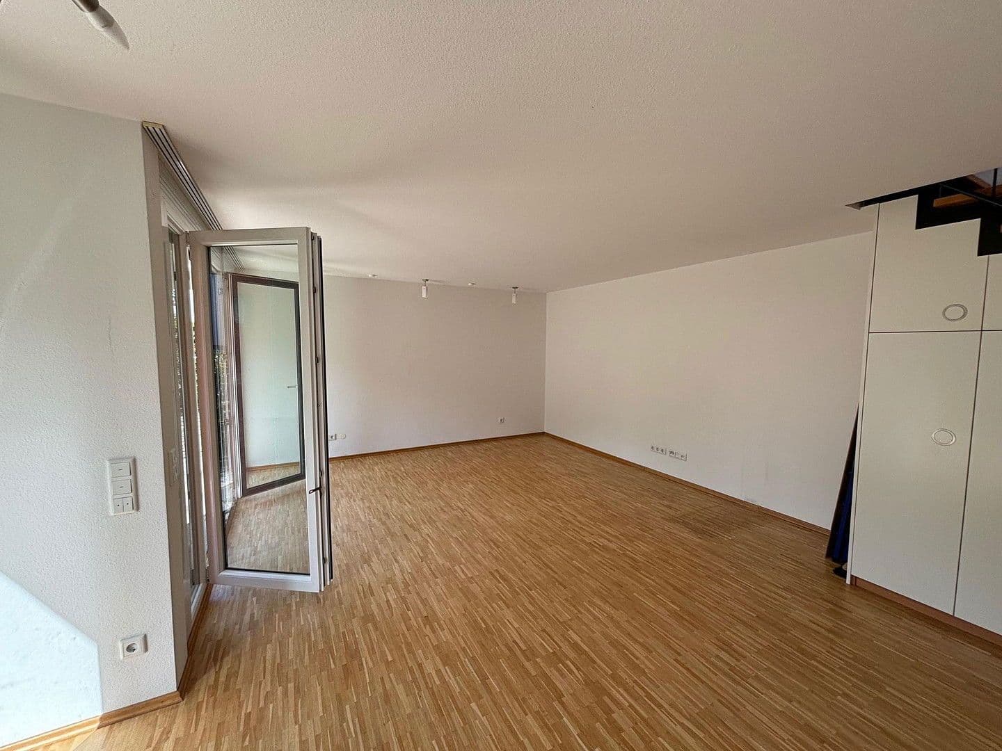 5 bedroom flat to rent, 114 m², Föhrichhof, Stuttgart, Baden-Württemberg 5 bedroom flat to rent, 114 m², Föhrichhof, Stuttgart, Baden-Württemberg