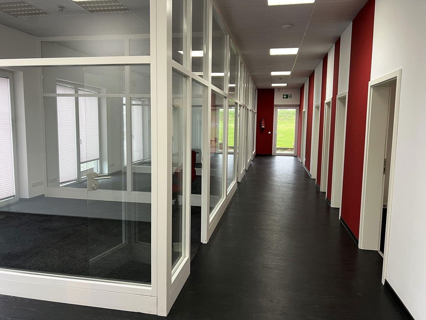 office to rent, 218 m², Zur Riete 4, Lübbecke, North Rhine-Westphalia office to rent, 218 m², Zur Riete 4, Lübbecke, North Rhine-Westphalia