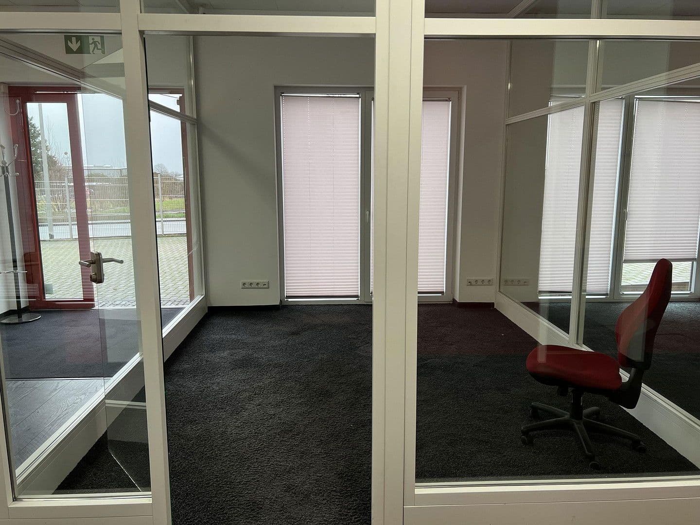 office to rent, 218 m², Zur Riete 4, Lübbecke, North Rhine-Westphalia office to rent, 218 m², Zur Riete 4, Lübbecke, North Rhine-Westphalia