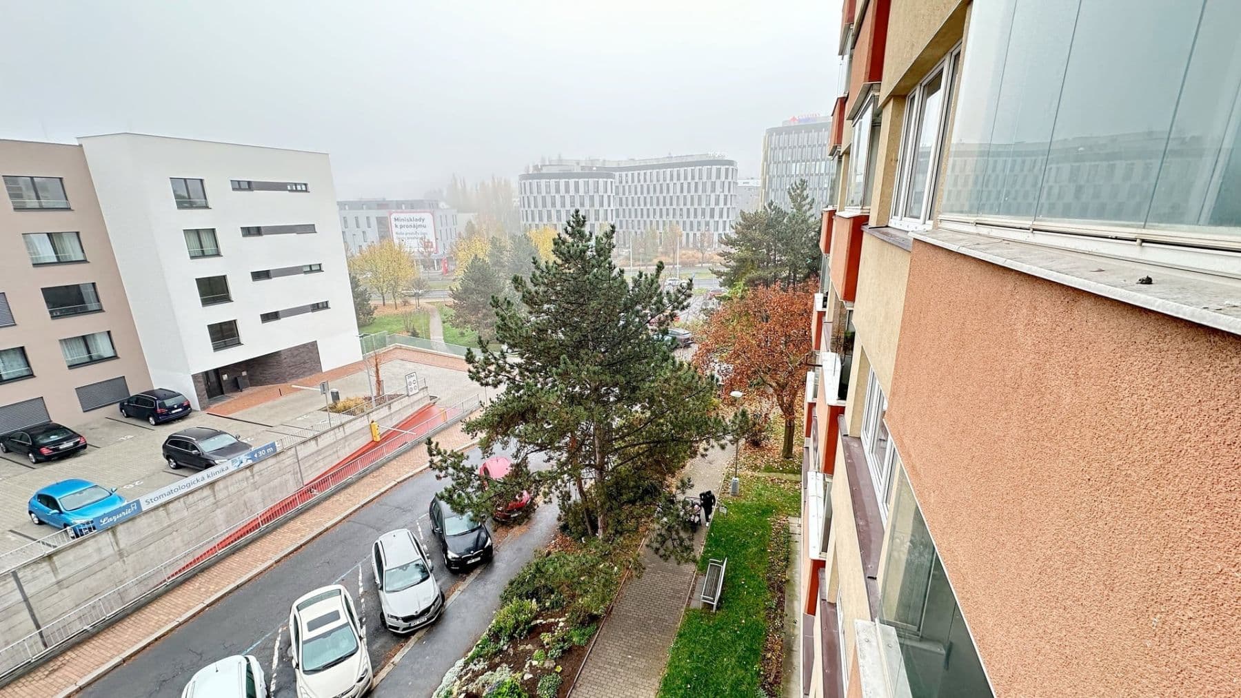 2 bedroom with open-plan kitchen flat to rent, 43 m², K Červenému vrchu, Prague, Prague 2 bedroom with open-plan kitchen flat to rent, 43 m², K Červenému vrchu, Prague, Prague