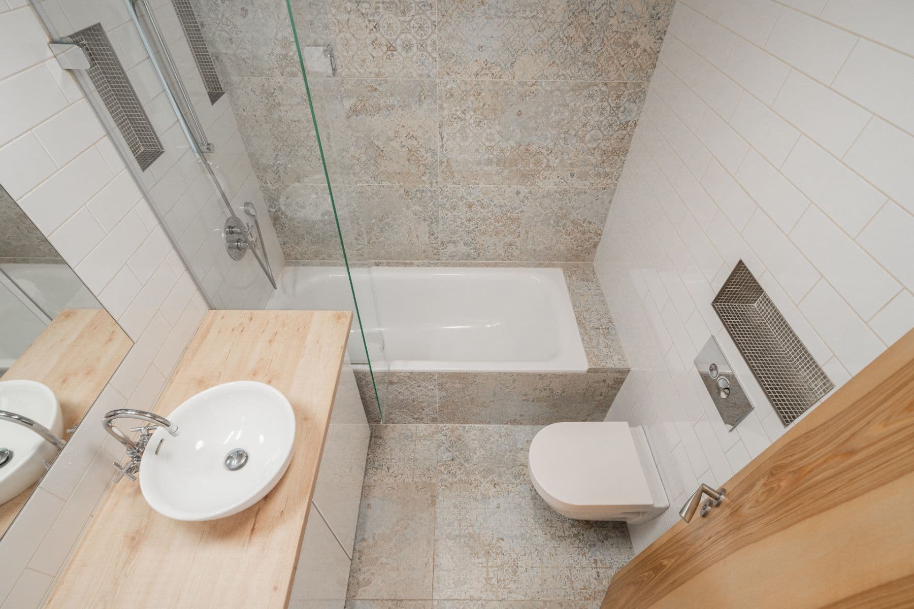 1 bedroom with open-plan kitchen flat to rent, 44 m², Ambrožova, Prague, Prague 1 bedroom with open-plan kitchen flat to rent, 44 m², Ambrožova, Prague, Prague