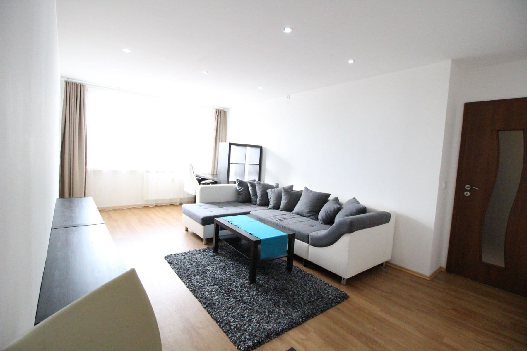 1 bedroom with open-plan kitchen flat to rent, 47 m², Tobrucká, Prague, Prague 1 bedroom with open-plan kitchen flat to rent, 47 m², Tobrucká, Prague, Prague