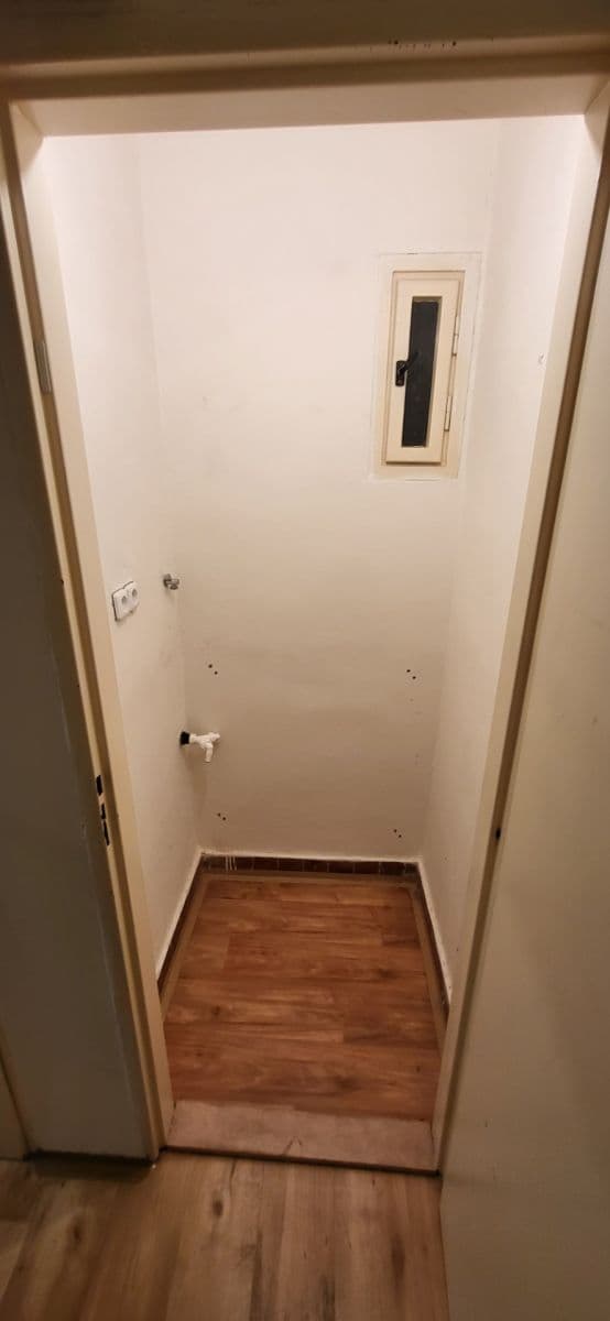 3 bedroom flat to rent, 72 m², Hartigova, Prague, Prague 3 bedroom flat to rent, 72 m², Hartigova, Prague, Prague