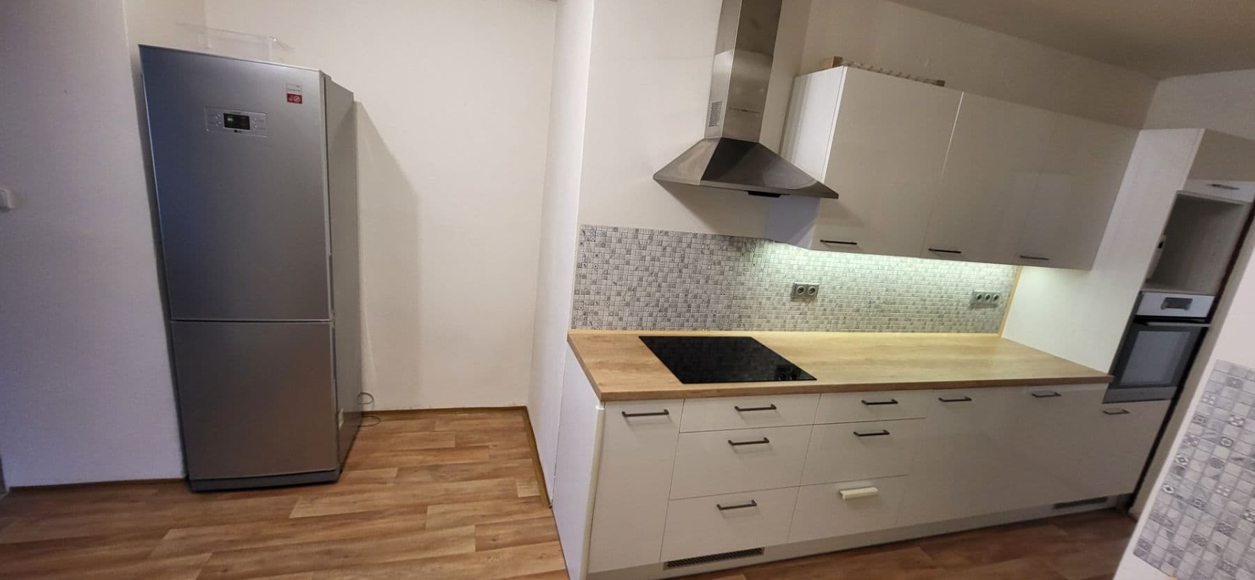 3 bedroom flat to rent, 72 m², Hartigova, Prague, Prague 3 bedroom flat to rent, 72 m², Hartigova, Prague, Prague