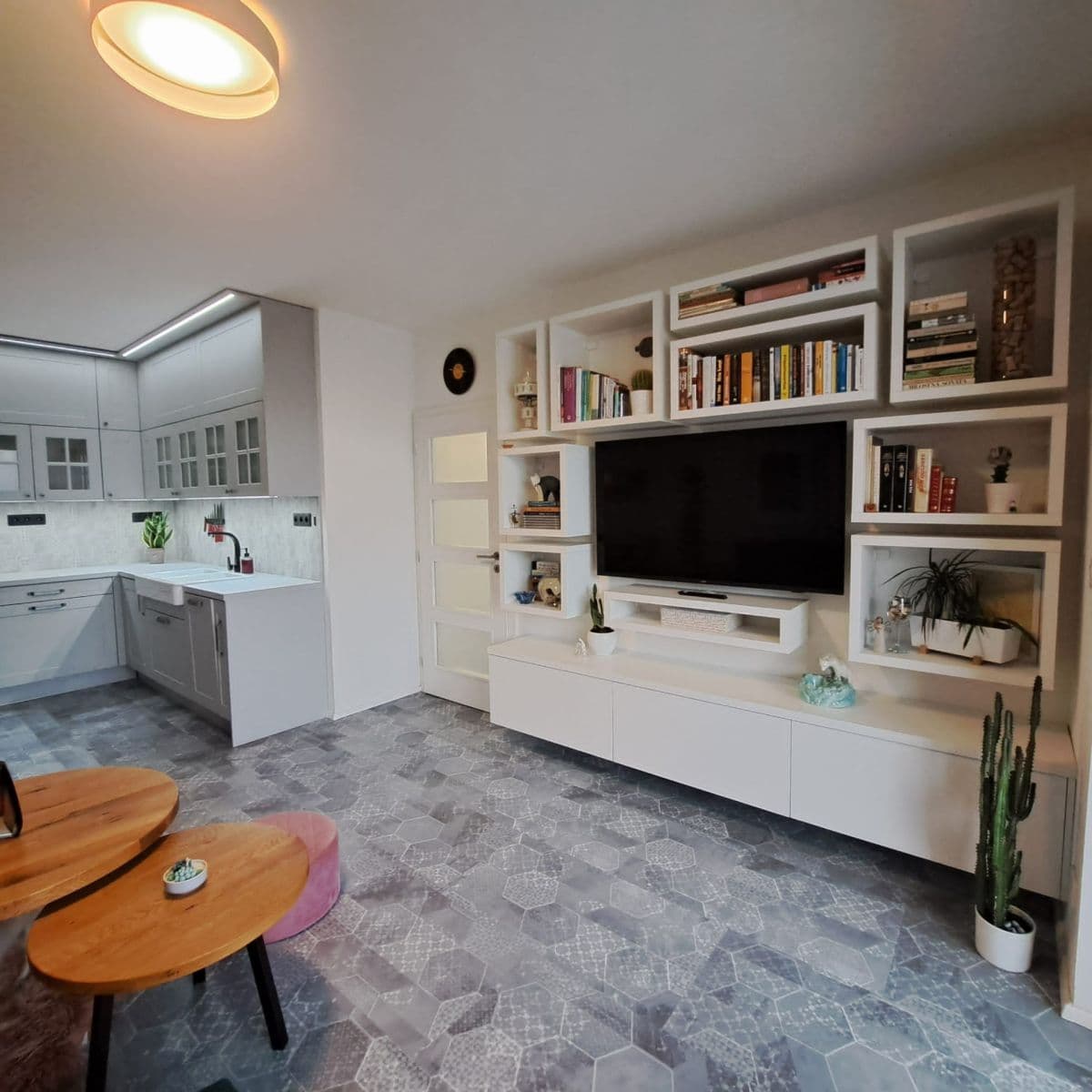 1 bedroom with open-plan kitchen flat to rent, 53 m², Eduarda Hamburgera, Olomouc, Olomoucký Region 1 bedroom with open-plan kitchen flat to rent, 53 m², Eduarda Hamburgera, Olomouc, Olomoucký Region