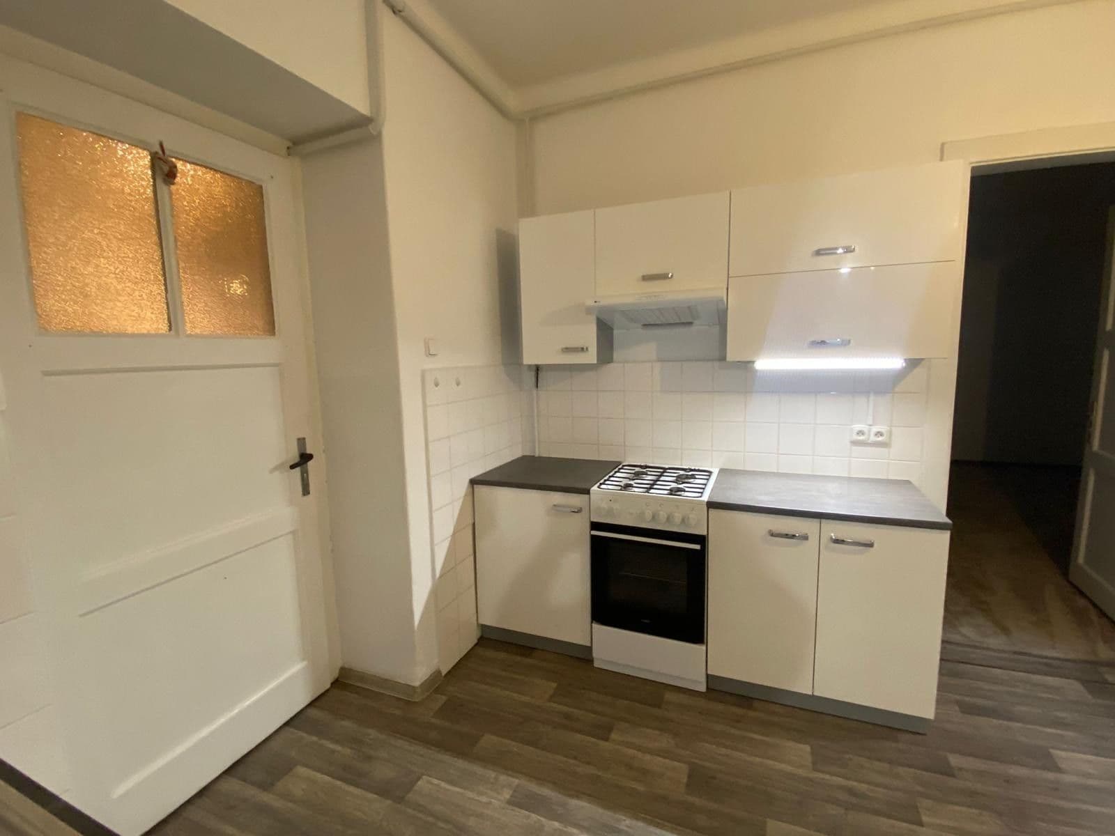 2 bedroom flat for sale, 70 m², Nákladní, Karlovy Vary, Karlovarský Region 2 bedroom flat for sale, 70 m², Nákladní, Karlovy Vary, Karlovarský Region