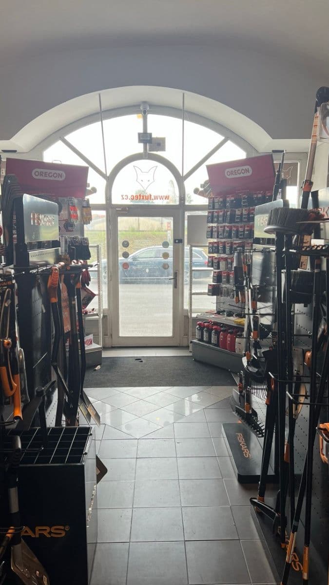 non-residential property to rent, 250 m², Nádražní, Sedlčany, Středočeský Region non-residential property to rent, 250 m², Nádražní, Sedlčany, Středočeský Region