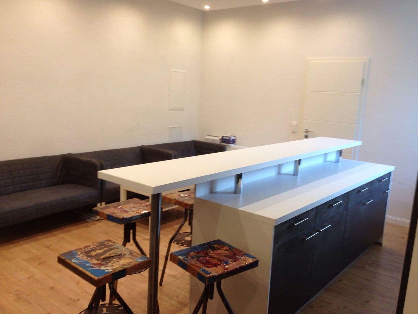 house for sale, 1,950 m², Pforzheim, Baden-Württemberg house for sale, 1,950 m², Pforzheim, Baden-Württemberg