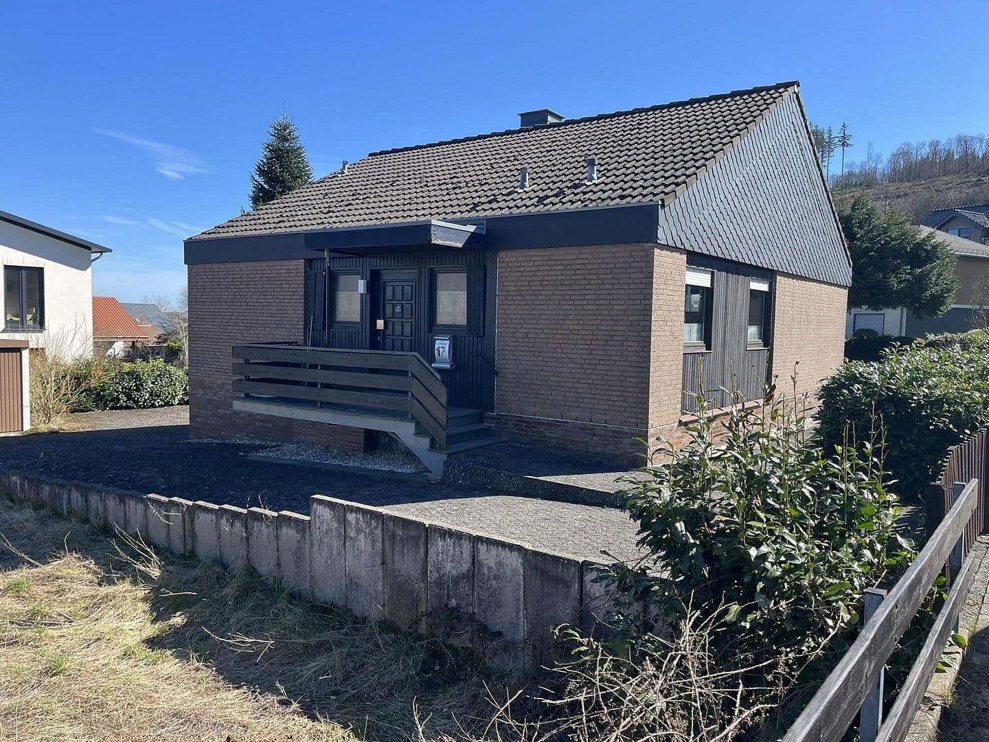 house to rent, 128 m², Birkenweg 17, Langenfeld, Rhineland-Palatinate house to rent, 128 m², Birkenweg 17, Langenfeld, Rhineland-Palatinate