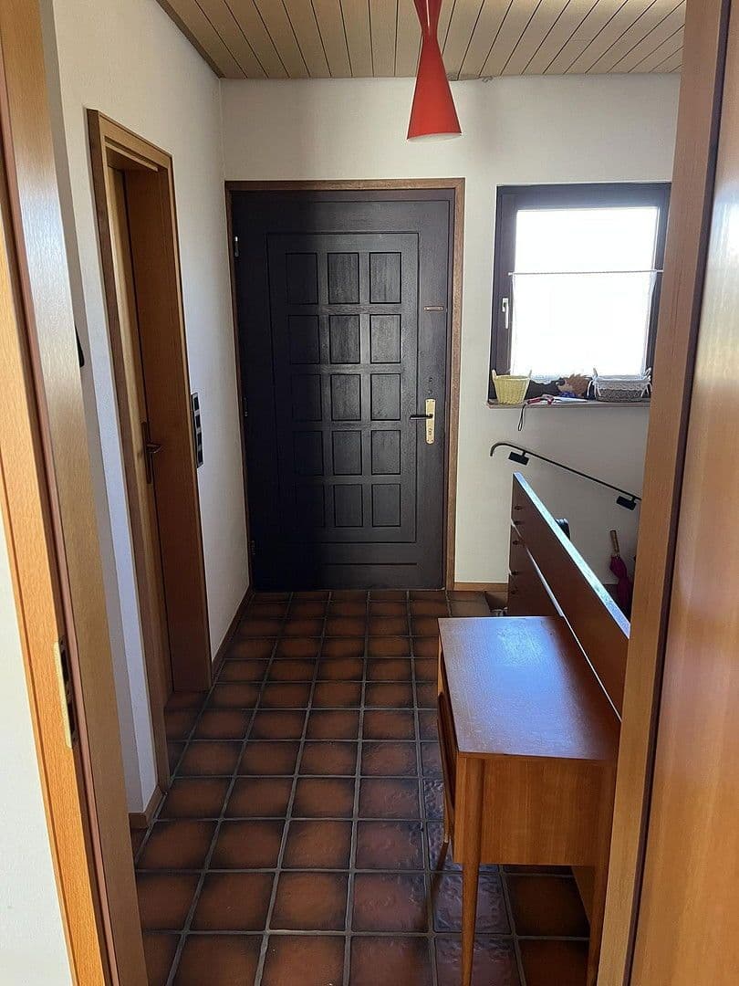 house to rent, 128 m², Birkenweg 17, Langenfeld, Rhineland-Palatinate house to rent, 128 m², Birkenweg 17, Langenfeld, Rhineland-Palatinate