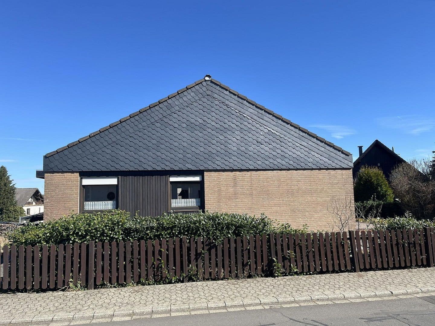 house to rent, 128 m², Birkenweg 17, Langenfeld, Rhineland-Palatinate house to rent, 128 m², Birkenweg 17, Langenfeld, Rhineland-Palatinate