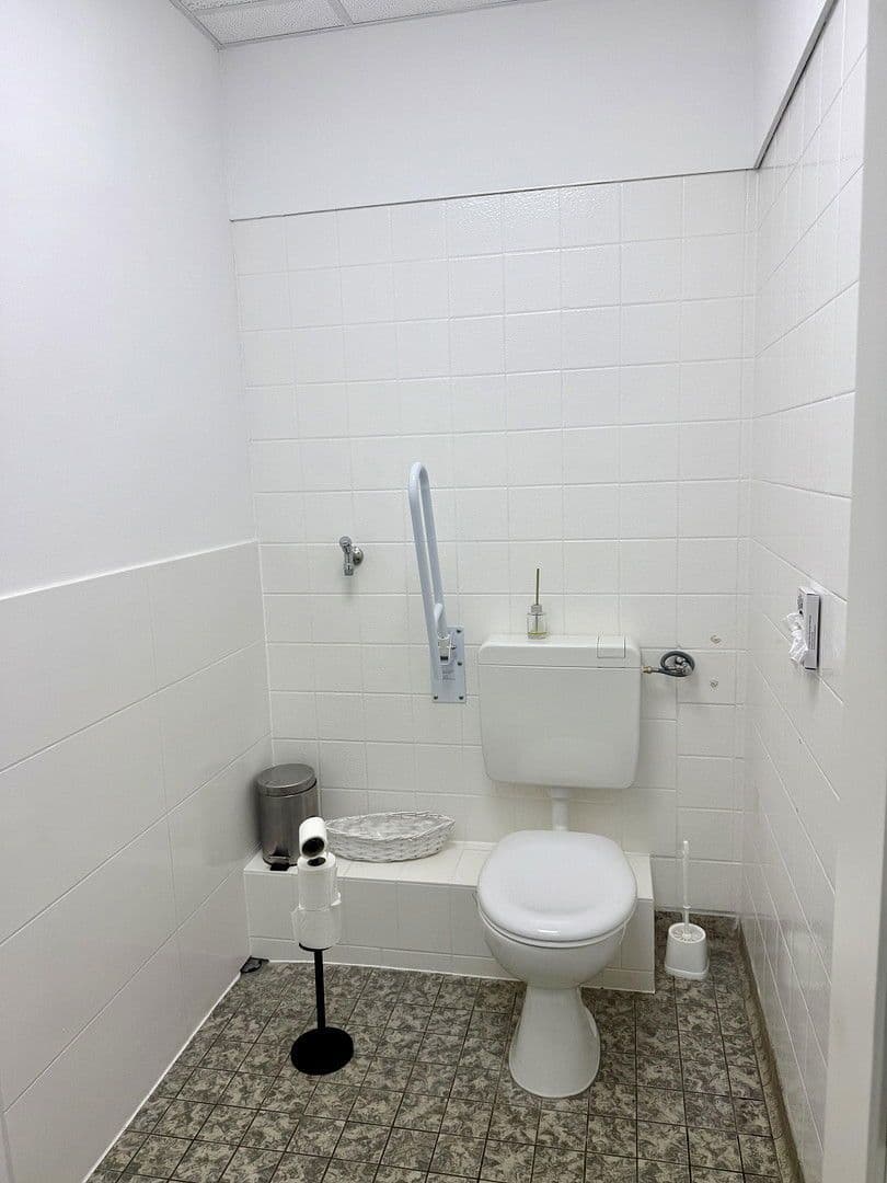 office to rent, 250 m², Sophienblatt 82-86, Kiel, Schleswig-Holstein office to rent, 250 m², Sophienblatt 82-86, Kiel, Schleswig-Holstein