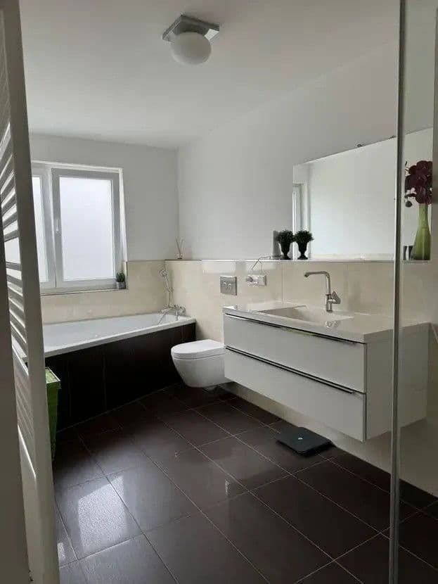 house for sale, 130 m², Neuss, North Rhine-Westphalia house for sale, 130 m², Neuss, North Rhine-Westphalia