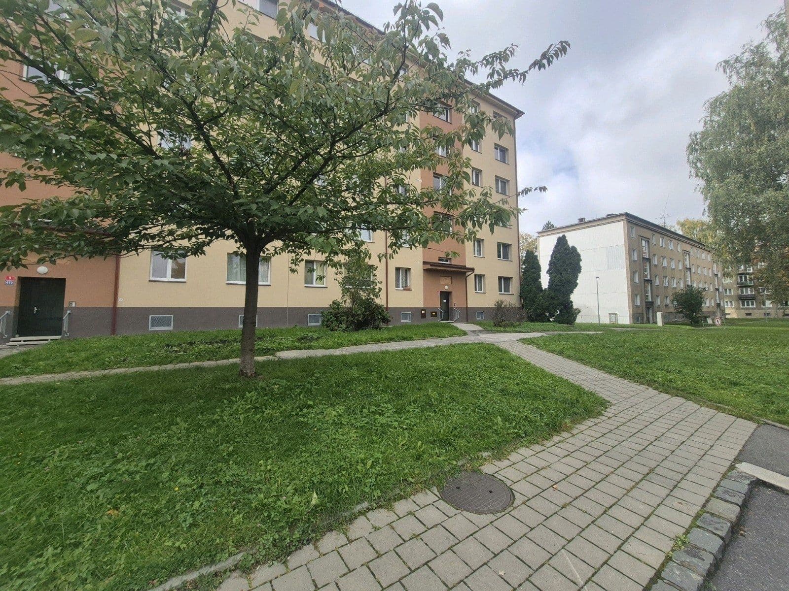 1 bedroom with open-plan kitchen flat to rent, 37 m², Kapitána Vajdy, Havířov, Moravskoslezský Region 1 bedroom with open-plan kitchen flat to rent, 37 m², Kapitána Vajdy, Havířov, Moravskoslezský Region