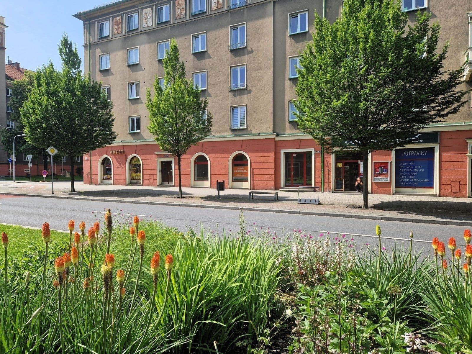 non-residential property to rent, 48 m², Hlavní třída, Havířov, Moravskoslezský Region non-residential property to rent, 48 m², Hlavní třída, Havířov, Moravskoslezský Region