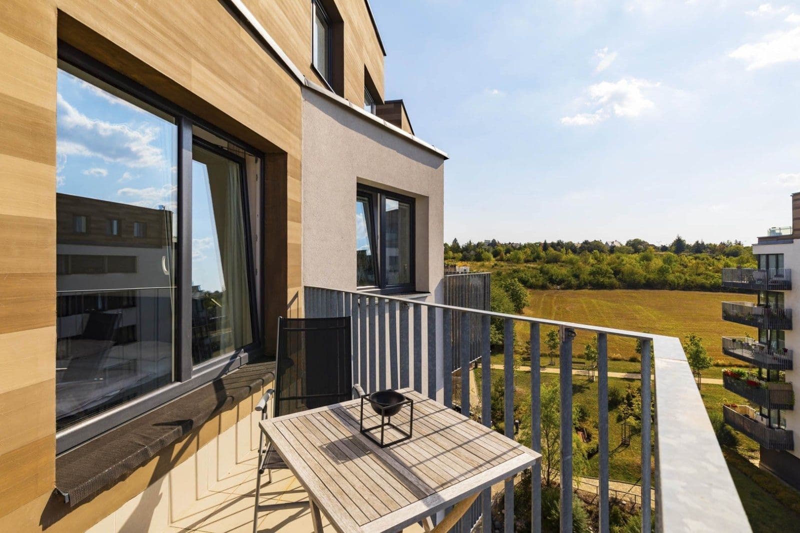 1 bedroom with open-plan kitchen flat to rent, 53 m², Hugo Haase, Prague, Prague 1 bedroom with open-plan kitchen flat to rent, 53 m², Hugo Haase, Prague, Prague