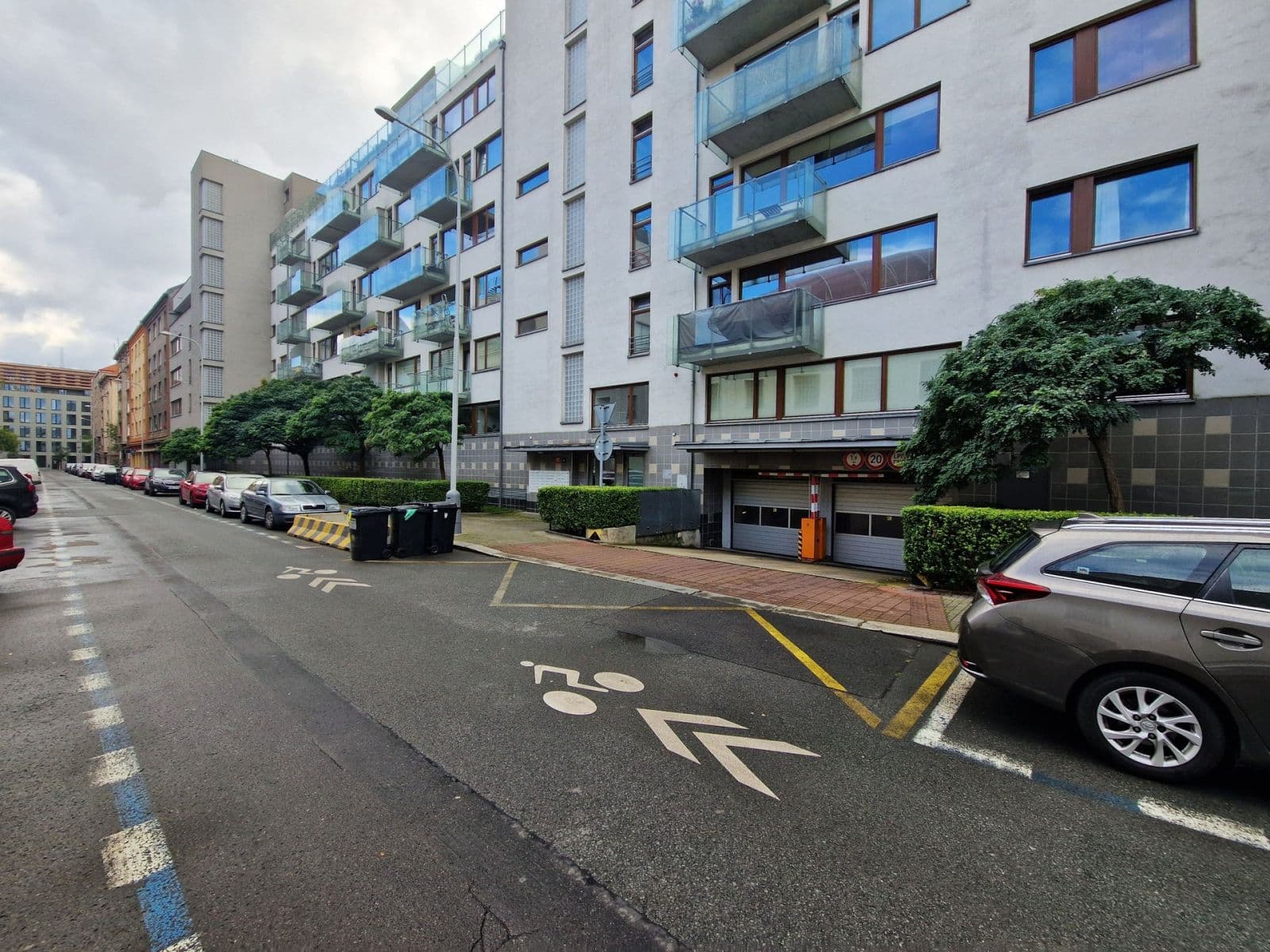 1 bedroom with open-plan kitchen flat to rent, 48 m², Poupětova, Prague, Prague 1 bedroom with open-plan kitchen flat to rent, 48 m², Poupětova, Prague, Prague