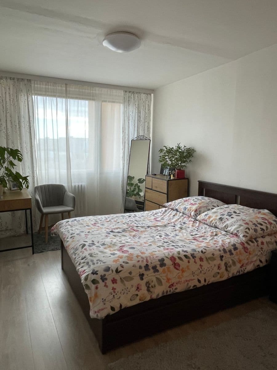 3 bedroom flat to rent, 83 m², Brandlova, Prague, Prague 3 bedroom flat to rent, 83 m², Brandlova, Prague, Prague