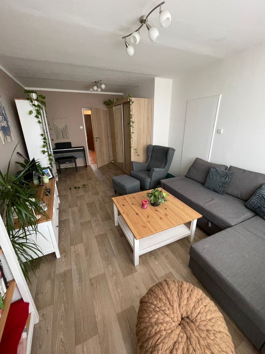 3 bedroom flat to rent, 83 m², Brandlova, Prague, Prague 3 bedroom flat to rent, 83 m², Brandlova, Prague, Prague