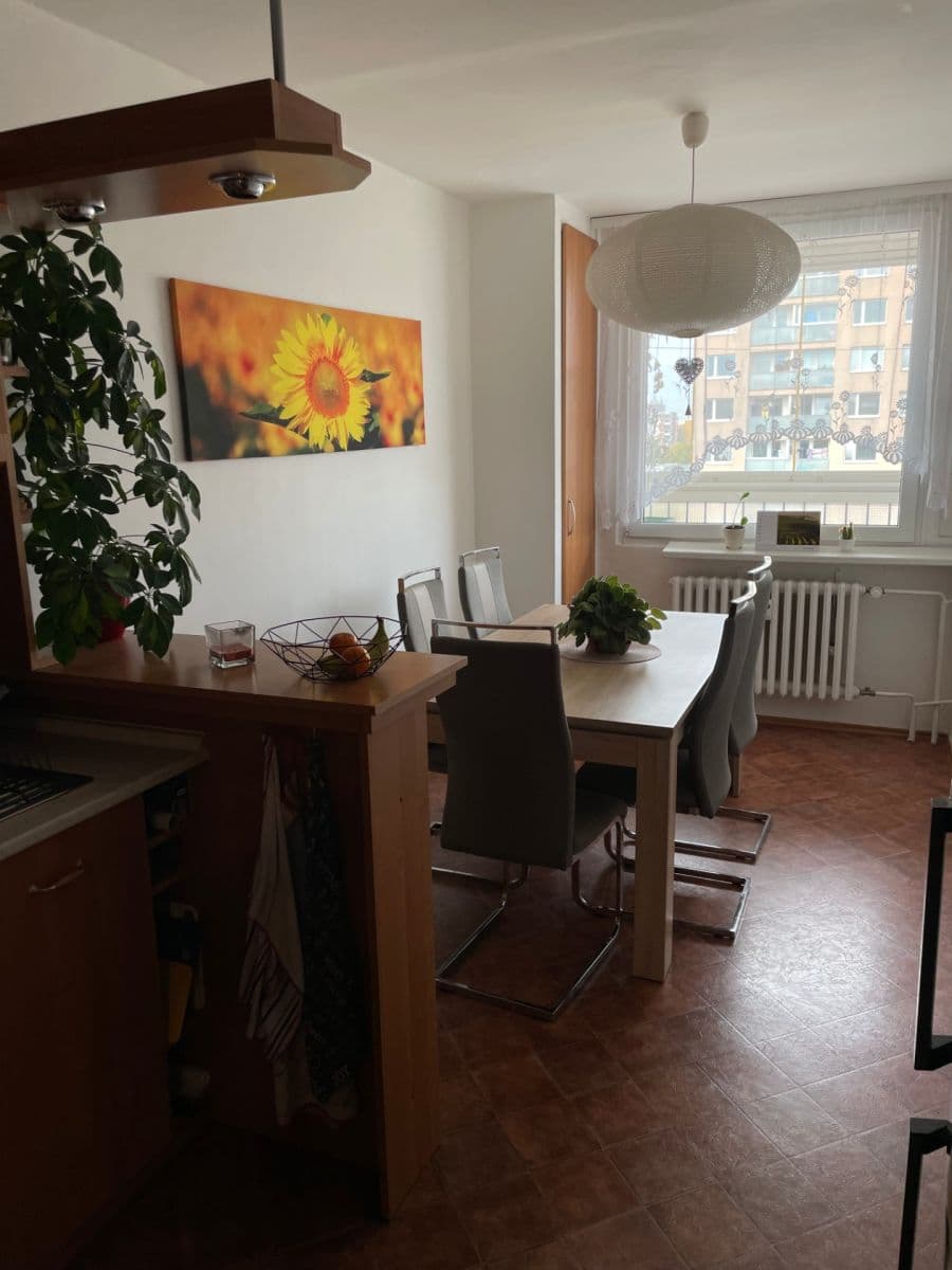 3 bedroom flat to rent, 83 m², Brandlova, Prague, Prague 3 bedroom flat to rent, 83 m², Brandlova, Prague, Prague