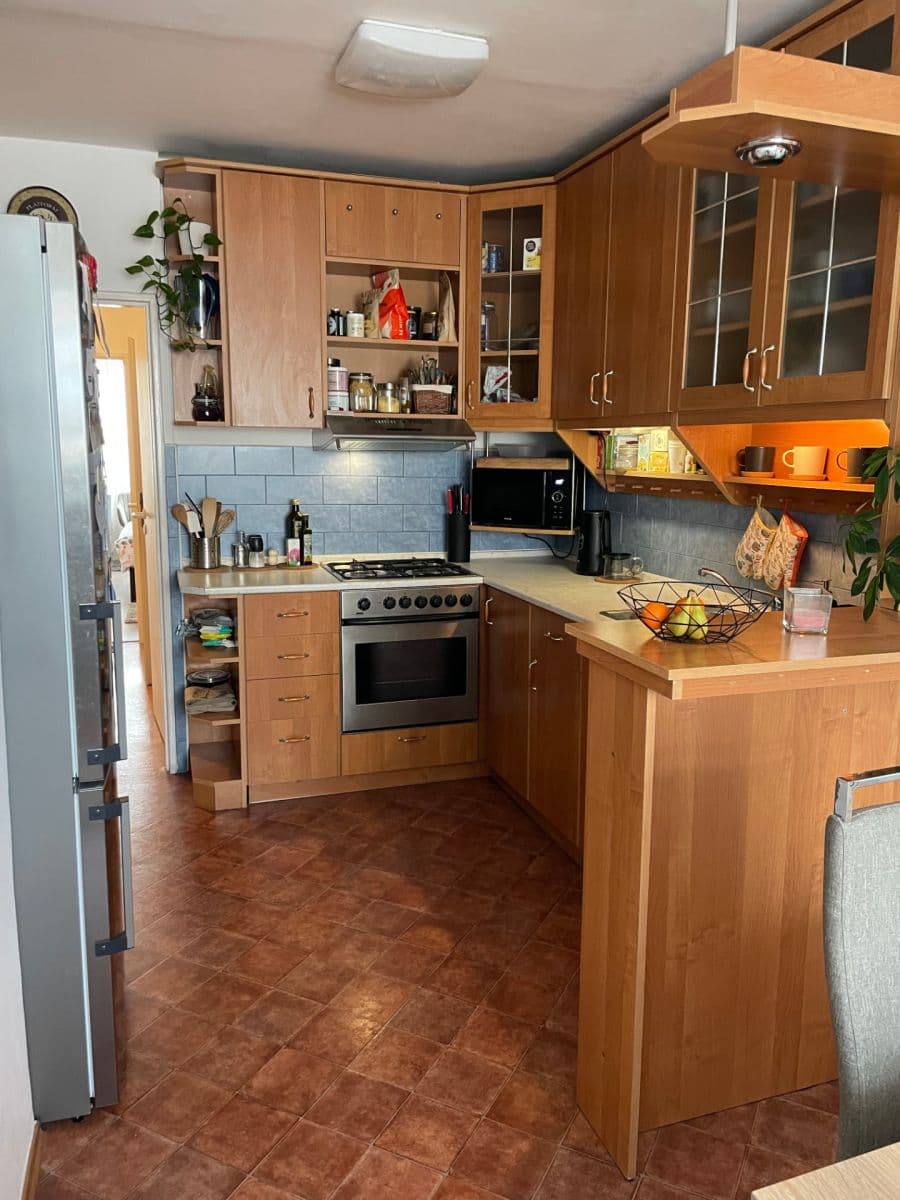 3 bedroom flat to rent, 83 m², Brandlova, Prague, Prague 3 bedroom flat to rent, 83 m², Brandlova, Prague, Prague