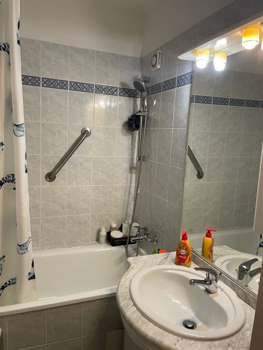 3 bedroom flat to rent, 83 m², Brandlova, Prague, Prague 3 bedroom flat to rent, 83 m², Brandlova, Prague, Prague