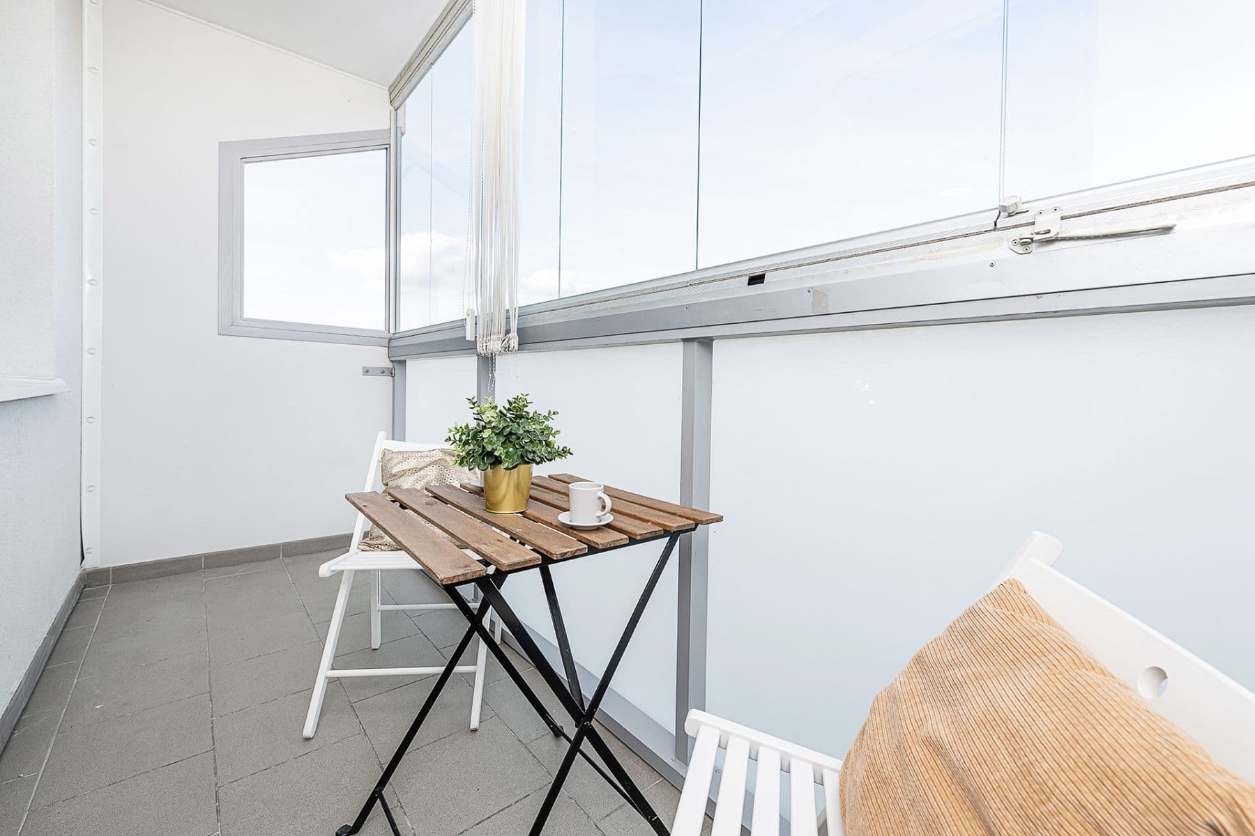 2 bedroom with open-plan kitchen flat for sale, 72 m², Rilská, Prague, Prague 2 bedroom with open-plan kitchen flat for sale, 72 m², Rilská, Prague, Prague