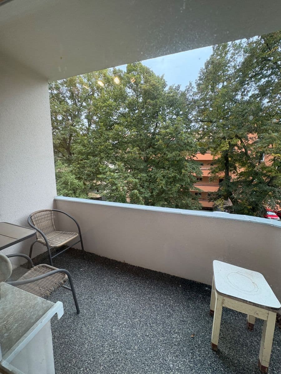 1 bedroom with open-plan kitchen flat to rent, 50 m², Na Vlnovce, Ústí nad Labem, Ústecký Region 1 bedroom with open-plan kitchen flat to rent, 50 m², Na Vlnovce, Ústí nad Labem, Ústecký Region