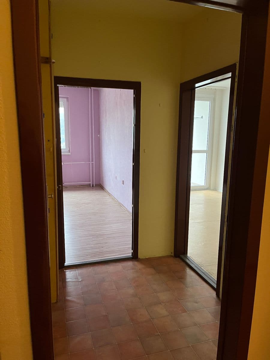 1 bedroom flat to rent, 40 m², Dvořákova, Děčín, Ústecký Region 1 bedroom flat to rent, 40 m², Dvořákova, Děčín, Ústecký Region