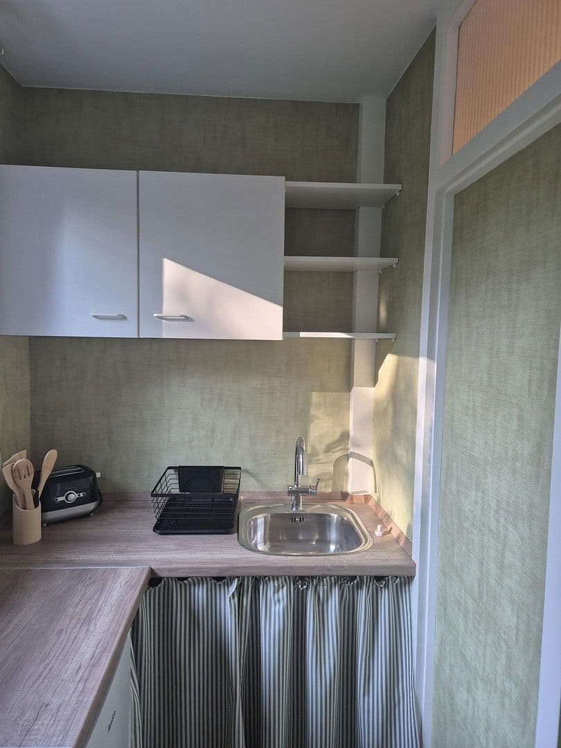 2 bedroom flat to rent, 45 m², Bonn Bad Godesberg, North Rhine-Westphalia 2 bedroom flat to rent, 45 m², Bonn Bad Godesberg, North Rhine-Westphalia