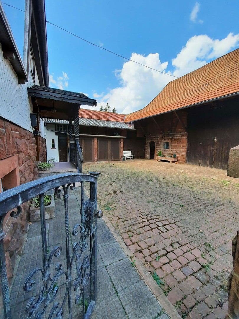 house for sale, 297 m², Dorfstraße 118, Michelstadt, Hesse house for sale, 297 m², Dorfstraße 118, Michelstadt, Hesse