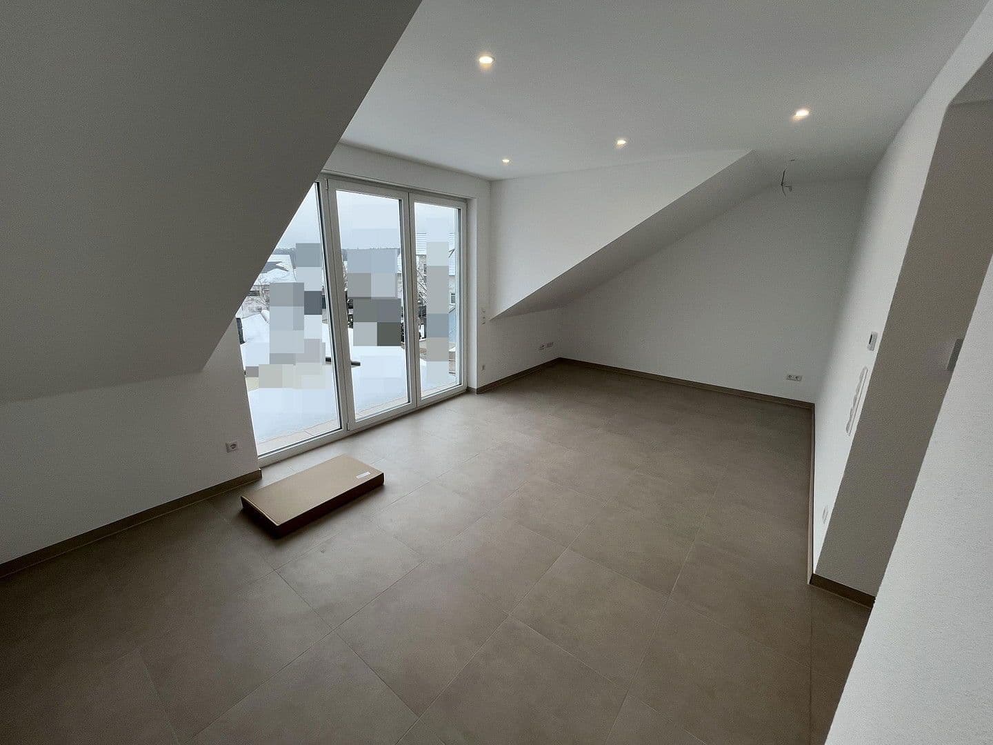 2 bedroom with open-plan kitchen flat to rent, 66 m², Kirchardt, Baden-Württemberg 2 bedroom with open-plan kitchen flat to rent, 66 m², Kirchardt, Baden-Württemberg