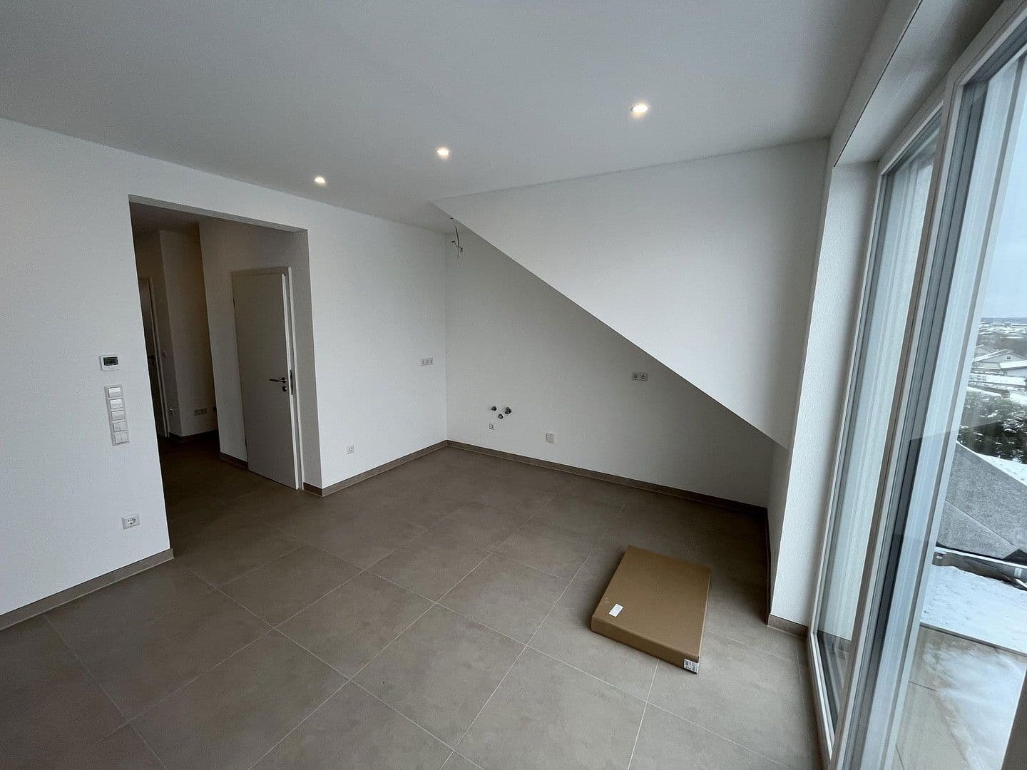 2 bedroom with open-plan kitchen flat to rent, 66 m², Kirchardt, Baden-Württemberg 2 bedroom with open-plan kitchen flat to rent, 66 m², Kirchardt, Baden-Württemberg