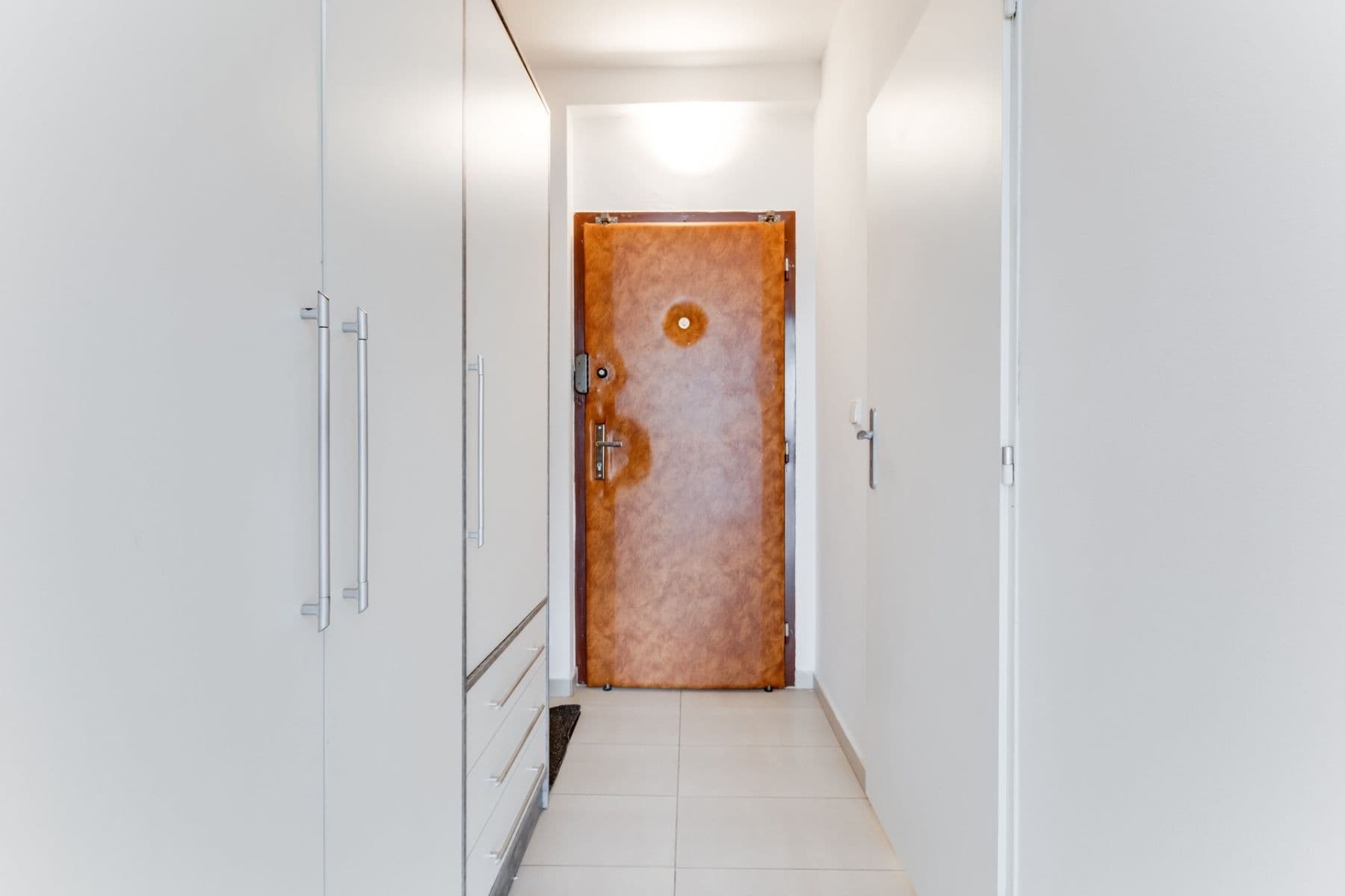 1 bedroom with open-plan kitchen flat to rent, 41 m², Pod Lysinami, Prague, Prague 1 bedroom with open-plan kitchen flat to rent, 41 m², Pod Lysinami, Prague, Prague