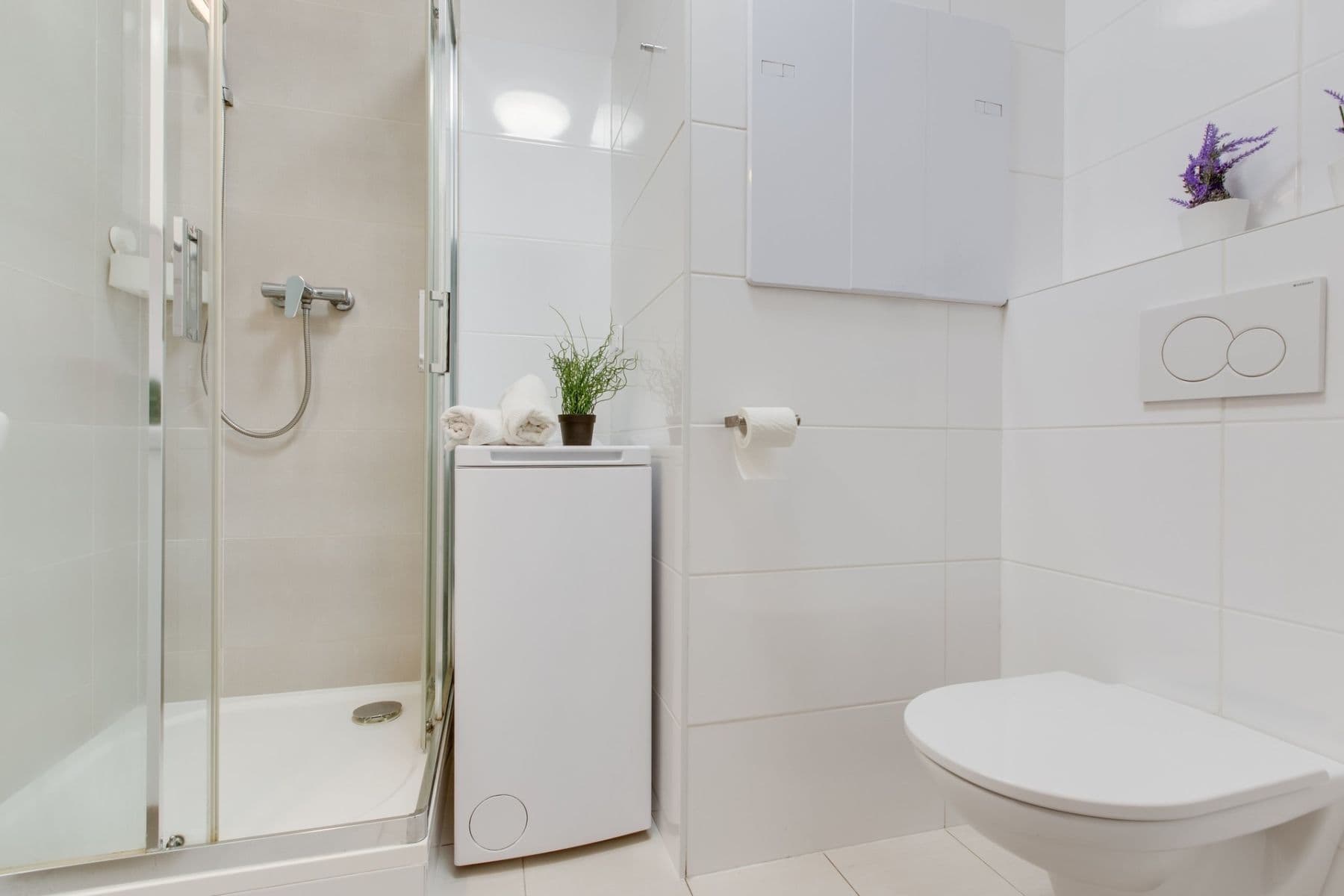 1 bedroom with open-plan kitchen flat to rent, 41 m², Pod Lysinami, Prague, Prague 1 bedroom with open-plan kitchen flat to rent, 41 m², Pod Lysinami, Prague, Prague